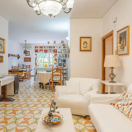 Апартаменты Anna House